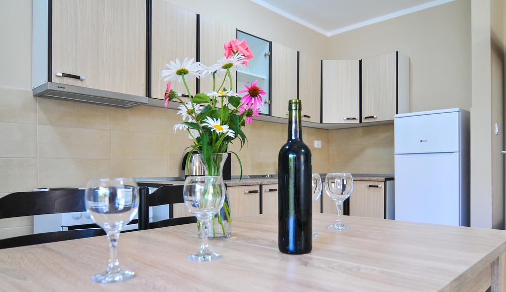 Apartments Mira 티바트 외부 사진